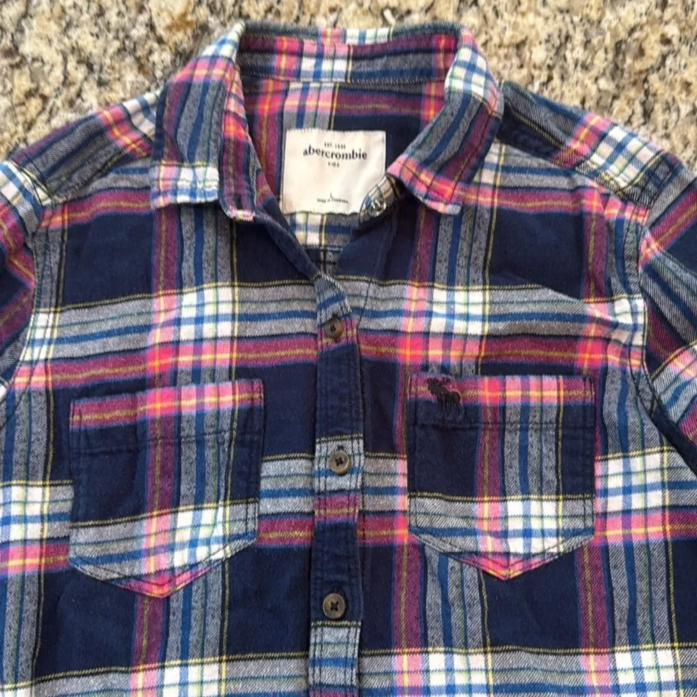 Abercrombie kids girls Navy and Pink Plaid flannel button down Shirt size L